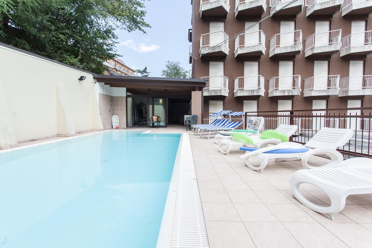 Hotel Quisisana Tabiano Terme Екстериор снимка