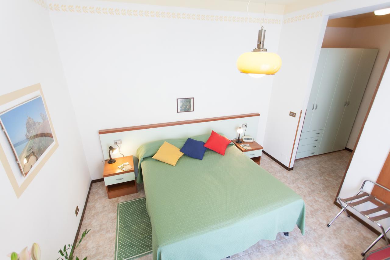 Hotel Quisisana Tabiano Terme Екстериор снимка